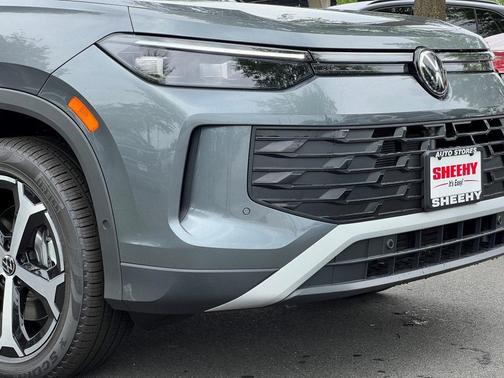 2025 Volkswagen Tiguan 2.0T SE 4MOTION