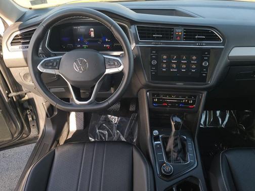 2023 Volkswagen Tiguan 2.0T SE 4MOTION