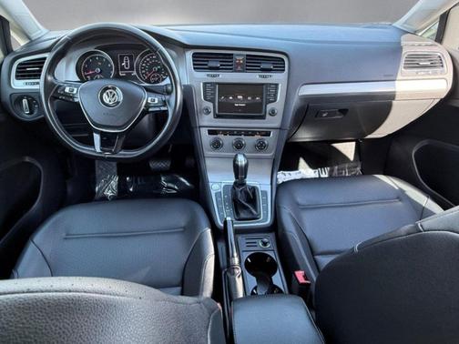 2016 Volkswagen Golf SportWagen TSI Limited Edition