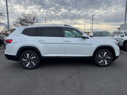 2026 Volkswagen Atlas 2.0T SEL