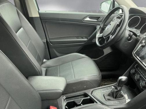 2019 Volkswagen Tiguan 2.0T SE