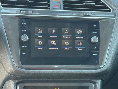 2023 Volkswagen Tiguan 2.0T SE 4MOTION