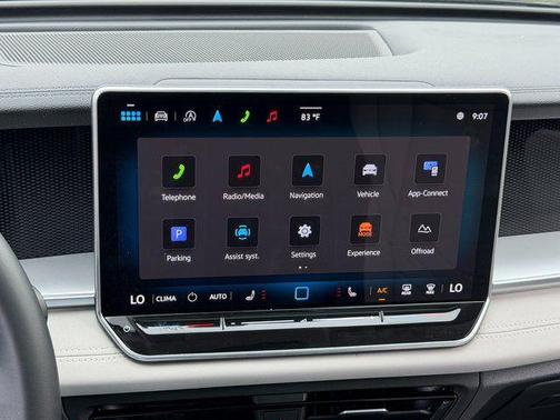 Deep Black 2025 Volkswagen Tiguan 2.0T SE 4MOTION