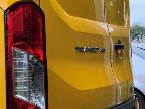 2021 Ford Transit-250 Base