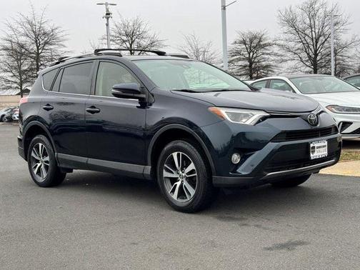 2018 Toyota RAV4 Adventure