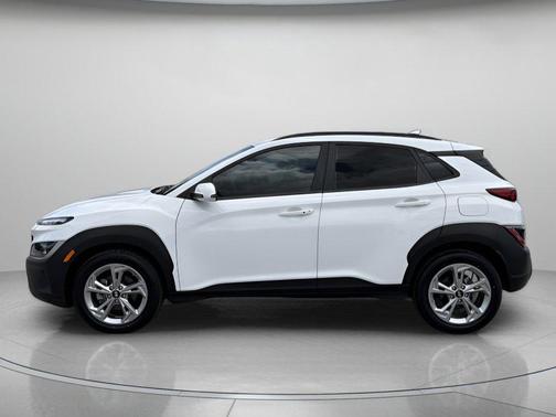 Lunar White 2023 Hyundai KONA SEL