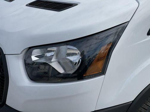 OXFORD WHITE 2026 Ford Transit-350 Base