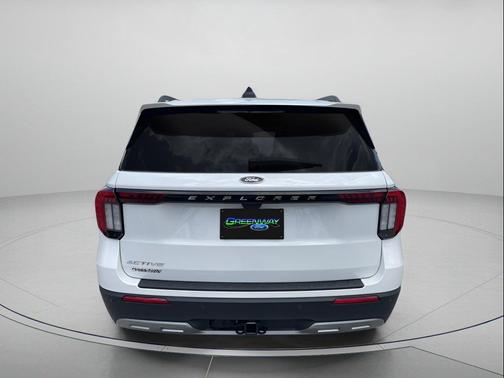 STAR WHITE MET TRI-COAT 2026 Ford Explorer Active