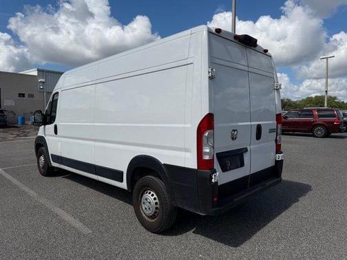 Bright White Clearcoat 2024 RAM ProMaster 2500 Tradesman