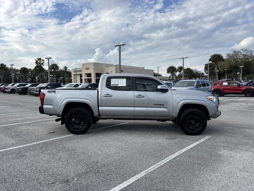 2019 Toyota Tacoma SR