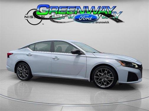 2023 Nissan Altima 2.0 SR