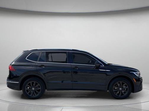 2024 Volkswagen Tiguan 2.0T SE 4MOTION