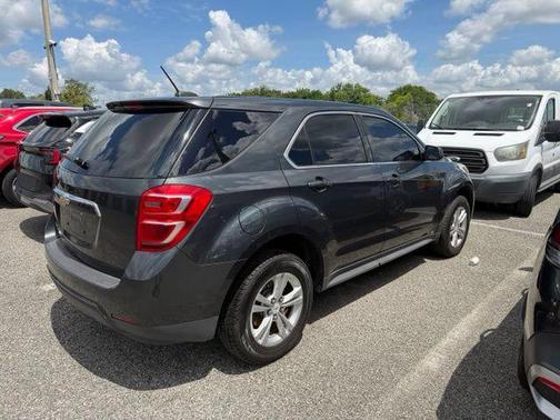 Nightfall Gray Metallic 2017 Chevrolet Equinox LS