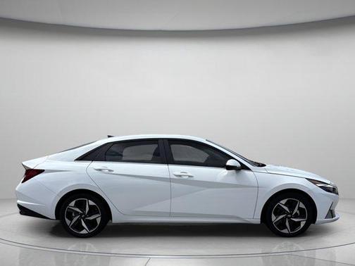 2023 Hyundai ELANTRA HEV Limited