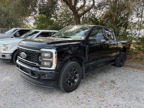 2023 Ford F-250 LARIAT