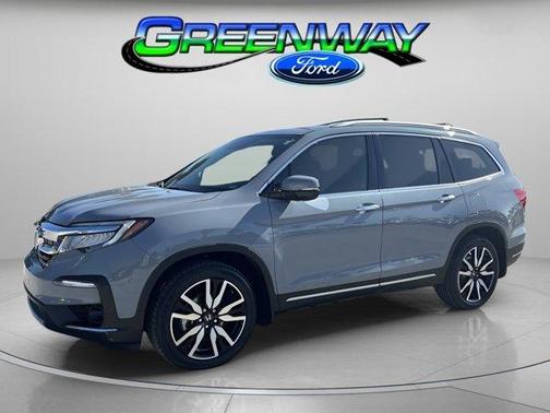 2022 Honda Pilot Touring 7-Passenger