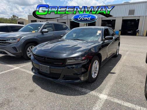 Pitch Black Clearcoat 2020 Dodge Charger SXT