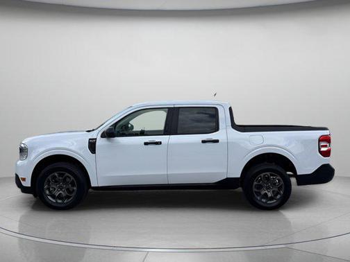 Oxford White 2023 Ford Maverick XLT
