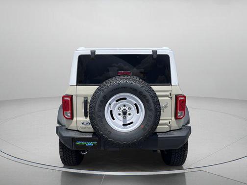 DESERT SAND 2026 Ford Bronco Heritage Edition