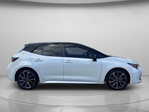 2020 Toyota Corolla Hatchback XSE