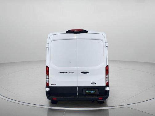 Oxford White 2026 Ford Transit-250 Base