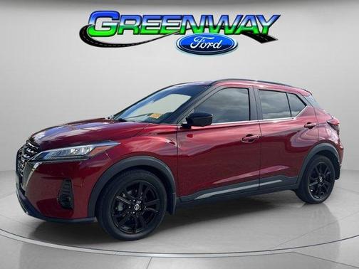 2021 Nissan Kicks SR