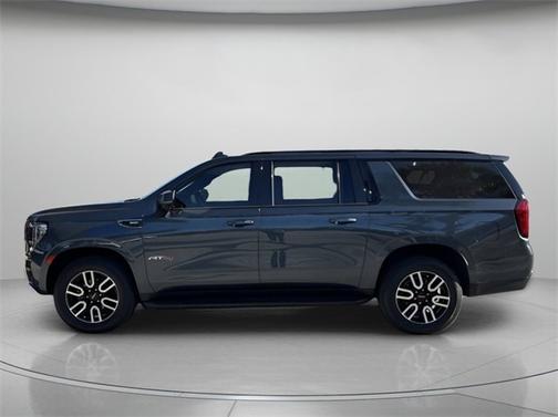 2021 GMC Yukon XL AT4