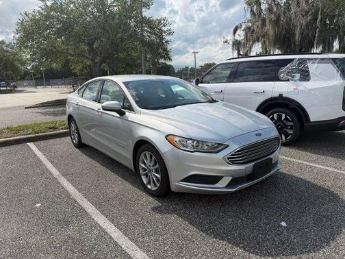 INGOT SILVER METALLIC 2017 Ford Fusion Hybrid S