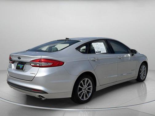 INGOT SILVER METALLIC 2017 Ford Fusion Hybrid S