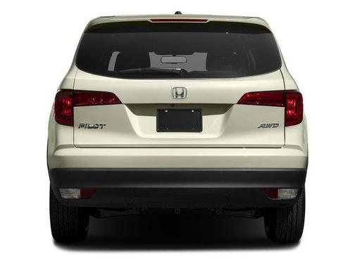 White Diamond Pearl 2017 Honda Pilot EX-L