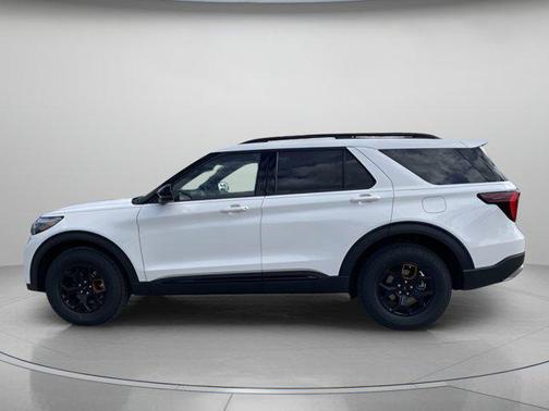 STAR WHITE MET TRI-COAT 2026 Ford Explorer Tremor