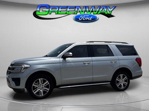 ICONIC SILVER METALLIC 2022 Ford Expedition XLT