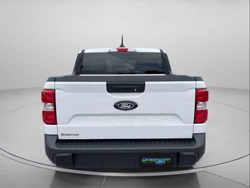 OXFORD WHITE 2026 Ford Maverick XL