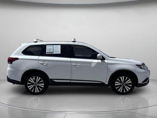 2019 Mitsubishi Outlander SEL