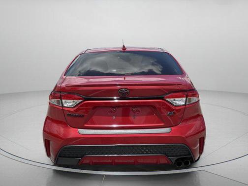 Barcelona Red Metallic 2021 Toyota Corolla SE