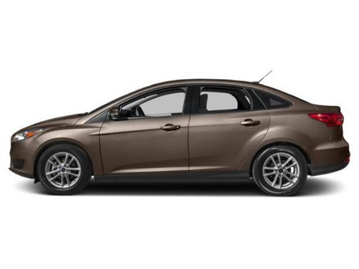 OXFORD WHITE 2018 Ford Focus SE