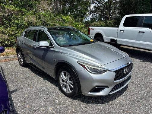 Blade Silver 2018 INFINITI QX30 LUXE