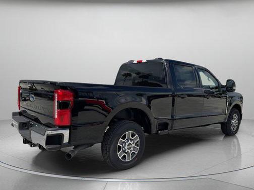 AGATE BLACK 2026 Ford F-250 Lariat
