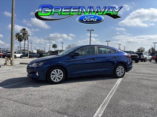 2020 Hyundai ELANTRA SE