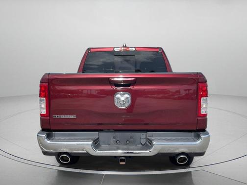 Delmonico Red Pearlcoat 2022 RAM 1500 Big Horn/Lone Star