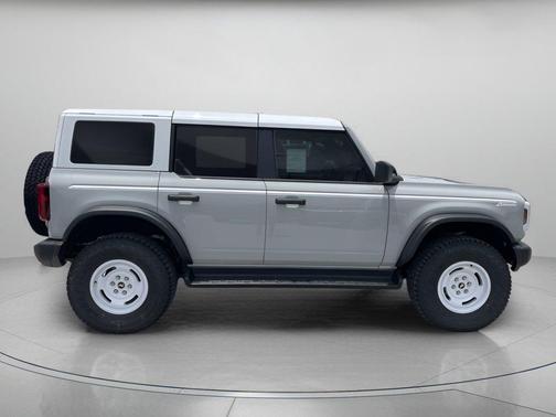 AVALANCHE GRAY 2026 Ford Bronco Heritage Edition
