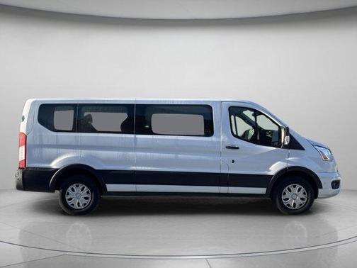2022 Ford Transit-350 XLT