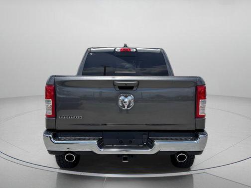 Granite Crystal Metallic Clearcoat 2022 RAM 1500 Big Horn/Lone Star