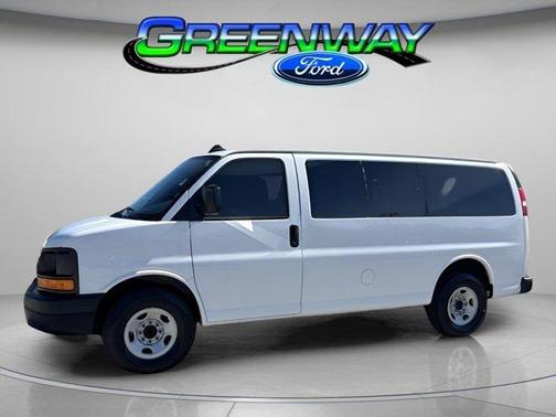 2016 Chevrolet Express 2500 LS