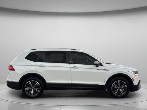 2024 Volkswagen Tiguan 2.0T Wolfsburg Edition