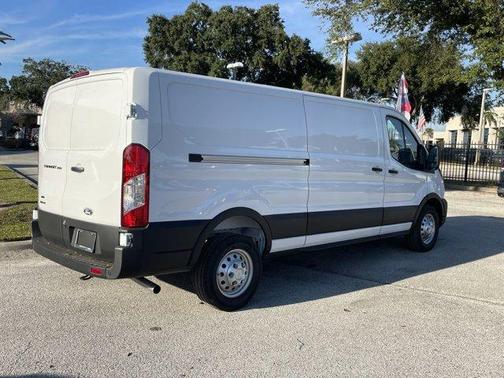 2026 Ford Transit-250 