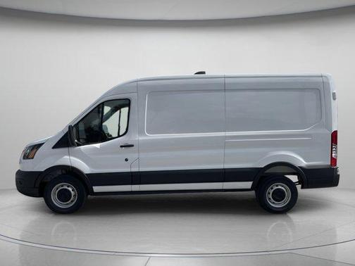 Oxford White 2026 Ford Transit-250 Base