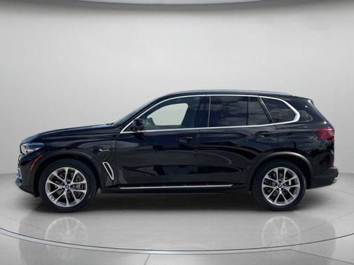 Jet Black 2023 BMW X5 PHEV xDrive45e
