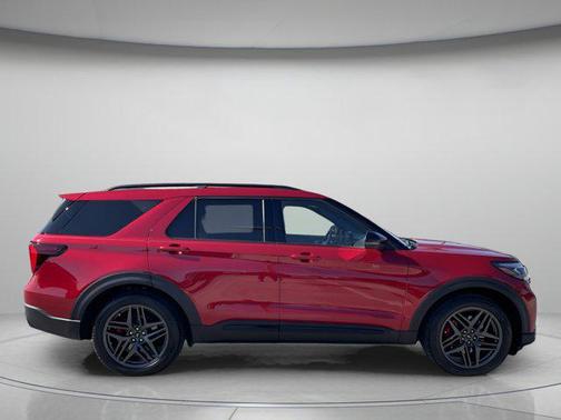 RAPID RED MET TINTED CC 2026 Ford Explorer ST