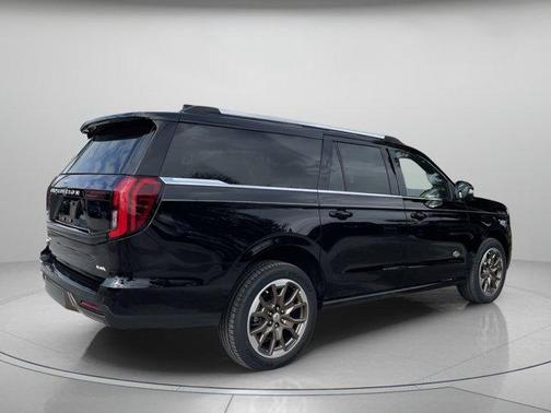 2025 Ford Expedition Max King Ranch